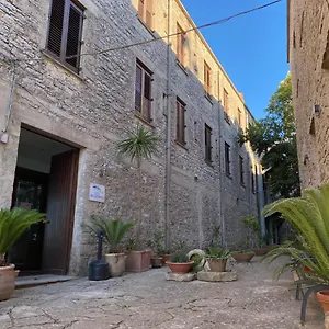 https://hotel-villa-san-giovanni.sicilyhotelsitaly.net